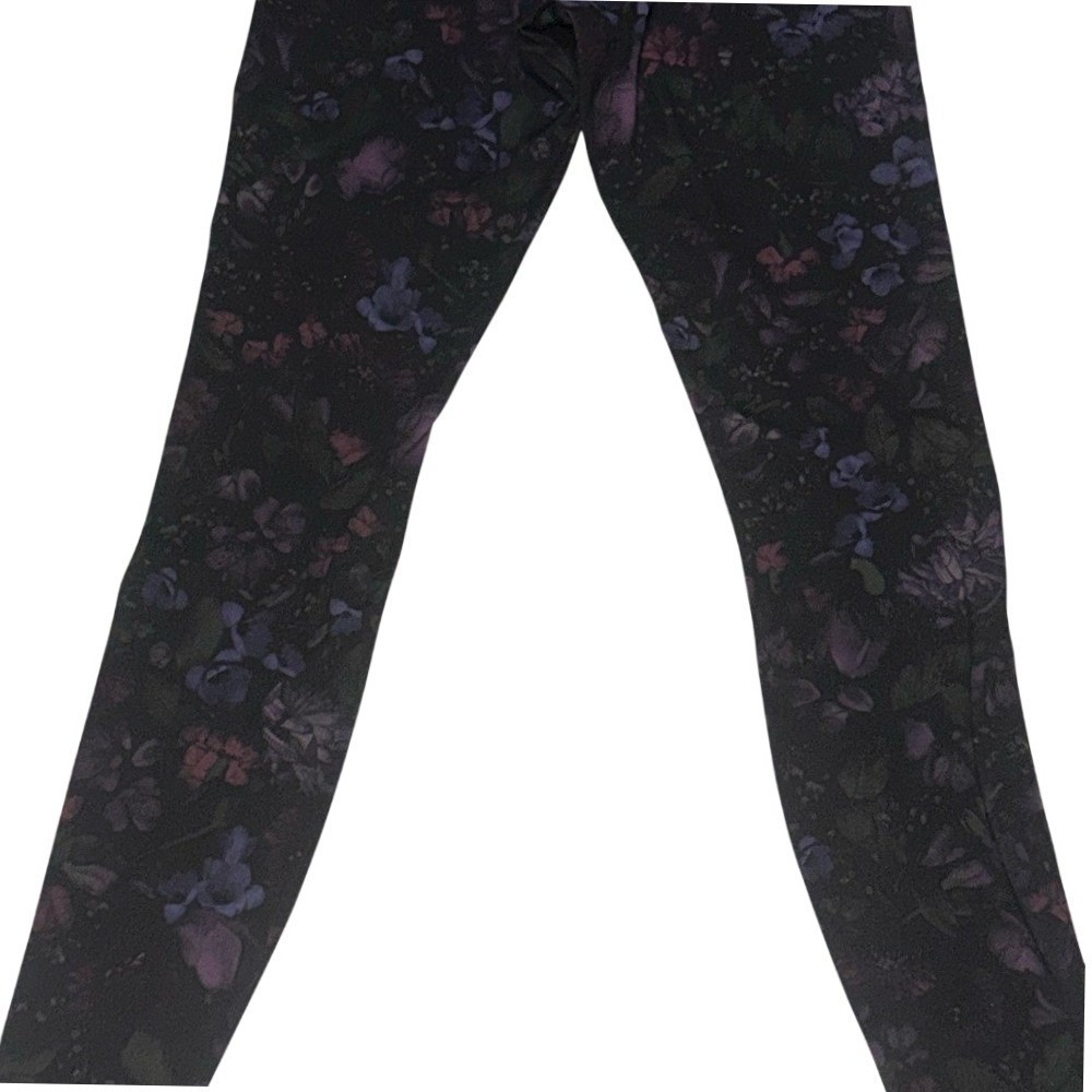 Lululemon‎ size 6 26in Frozen Flourish Multi NWOT - Picture 4 of 4